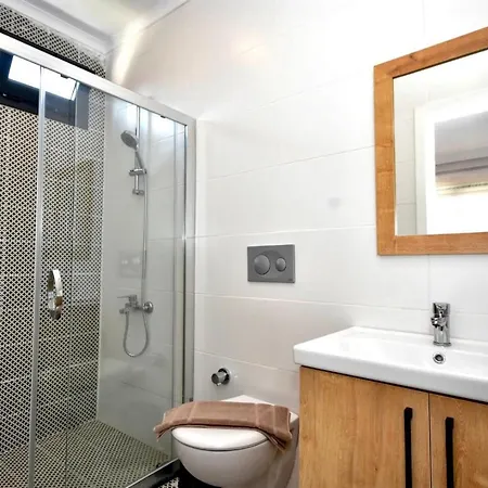 Apartament Riva - Kayakoey De 2+1 Tatil Villasi *